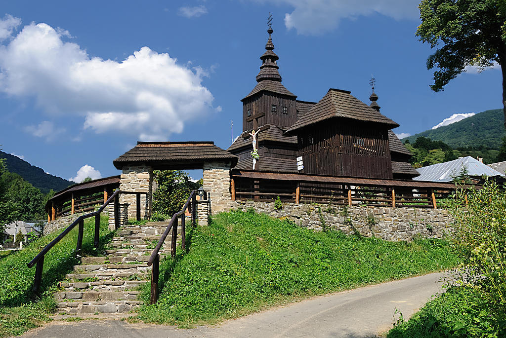 Hotel Kamei Snina Buitenkant foto
